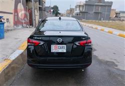 نيسان فيرسا